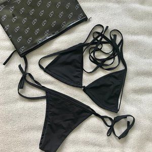 437 "Sanders" black bikini